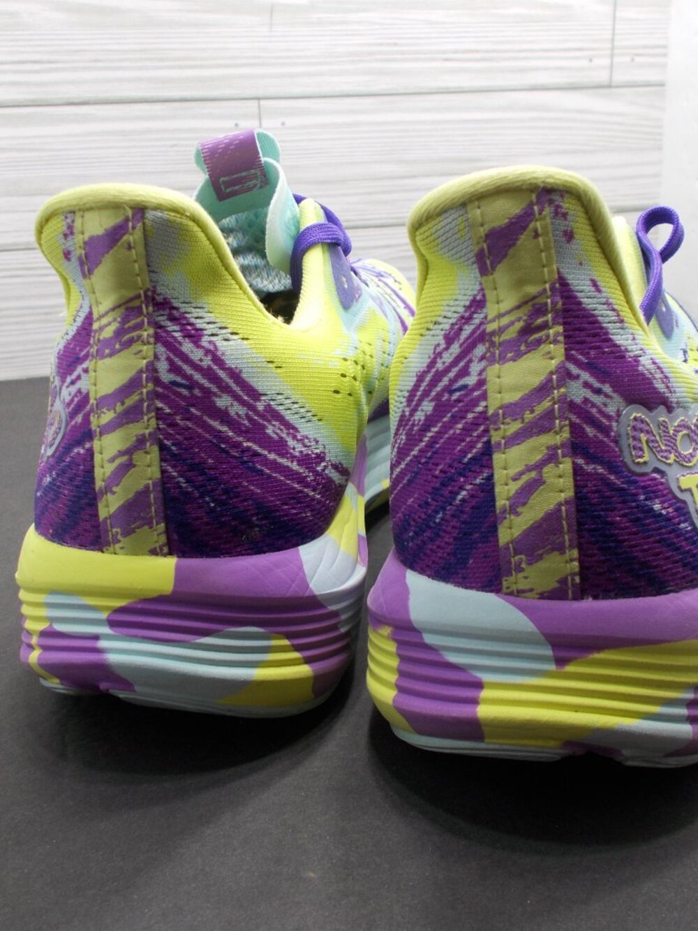 Asics Noosa Tri 15 Womens Running Shoes 1012B429 Size 11 - Picture 4 of 5